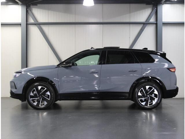 Opel Grandland 1.6 Turbo 195PK Plug-in-Hybrid GS | 1ste eigenaar | Head-up display | AppleCarPlay/AndroidAuto | Navigatie | Adaptieve Cruise Control | Keyless | AGR Stoelen | Schuifkanteldak | Stoel/Stuur/Voorruitverwarming | FULL LED | 360'Camera | Isofix | Privacy Gla
