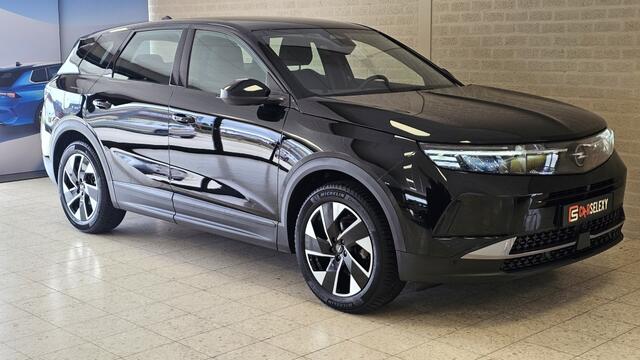 Opel Grandland 1.2 T. MildHybrid Business GS-Style