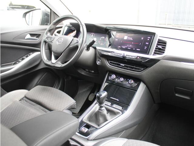 Opel Grandland 1.2 Turbo Business Elegance Automaat | Navi/Trekhaak/Keyless/Camera