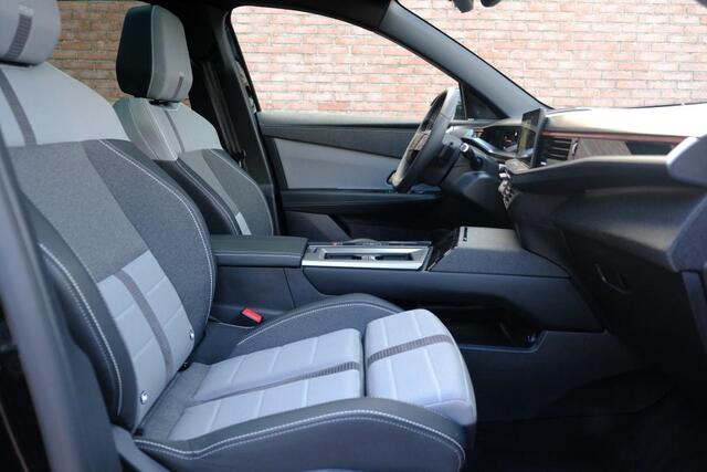 Opel Grandland 1.2 Turbo Hybrid 145pk eDCT6 GS | Navi | App Connect | Adaptive Cruise | Climate Control | Panoramadak | 360° Camera | Focal Audio | Keyless