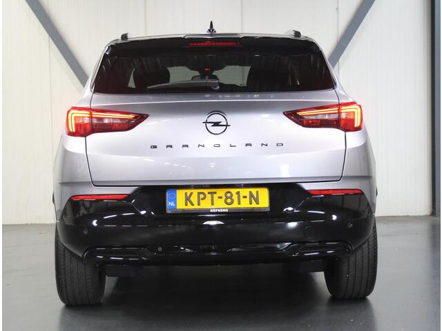 Opel Grandland 1.2 Turbo GS Line 130PK | 1ste eigenaar | AppleCarPlay/AndroidAuto | Stoel/Stuur/Voorruitverwarming | FULL LED | AGR Stoelen | Camera | Two-tone | Privacy Glass | Navigatie | Adaptief Cruise Control | Isofix |