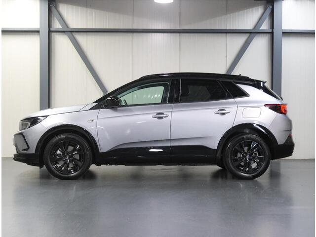 Opel Grandland 1.6 Turbo 225PK Plug-In Hybrid GS Line | 1ste eigenaar | AppleCarPlay/AndroidAuto | FULL LED | AGR Stoel | Two-tone | Privacy Glass | Navigatie | Adaptief Cruise Control | Isofix | Stuur Verwarming |