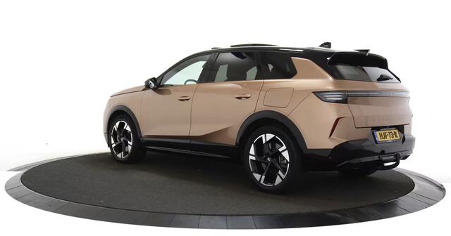 Opel Grandland Electric GS 73 kWh Trekhaak / Lederen bekleding / 360 Camera