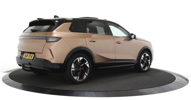 Opel Grandland Electric GS 73 kWh Trekhaak / Lederen bekleding / 360 Camera