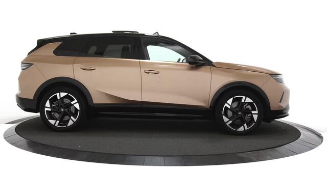 Opel Grandland Electric GS 73 kWh Trekhaak / Lederen bekleding / 360 Camera