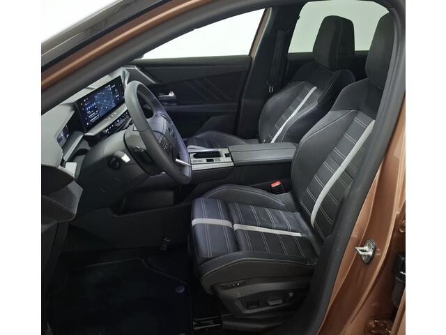 Opel Grandland Electric GS 73 kWh Trekhaak / Lederen bekleding / 360 Camera