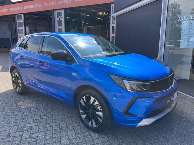 Opel Grandland 1.6 TURBOHY ELEGANCE