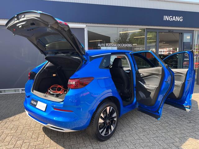 Opel Grandland 1.6 TURBOHY ELEGANCE