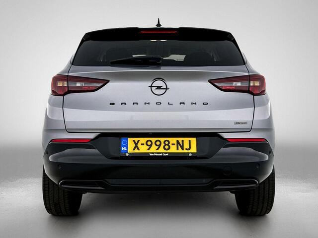 Opel Grandland 1.6 Turbo Plug-In Hybrid Level 4 | 224pk | Navigatie | Camera | Stuurverwarming | Zwarte Velgen | 35.000km! |
