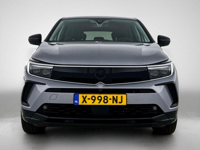 Opel Grandland 1.6 Turbo Plug-In Hybrid Level 4 | 224pk | Navigatie | Camera | Stuurverwarming | Zwarte Velgen | 35.000km! |