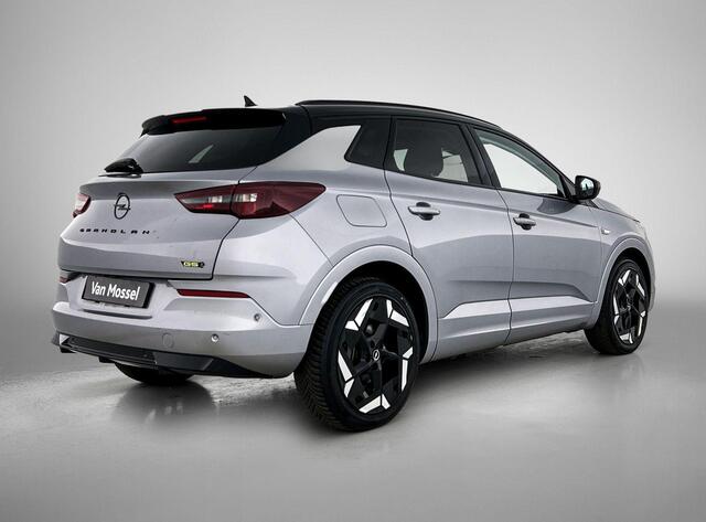 Opel Grandland 1.6 Turbo Plug-In Hybrid 4x4 GSe | Camera | Navigatie | 300pk! |