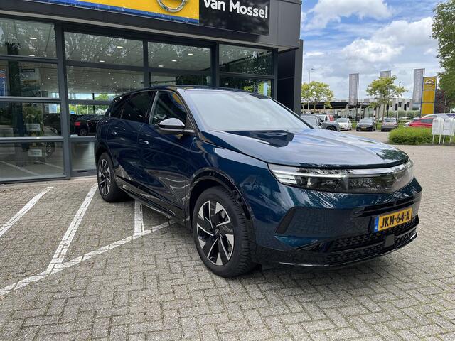 Opel Grandland 1.6 Turbo Plug-in-Hybrid Business Edition | 360 CAMERA | HEAD-UP DISPLAY | Luxe lederen bekleding |
