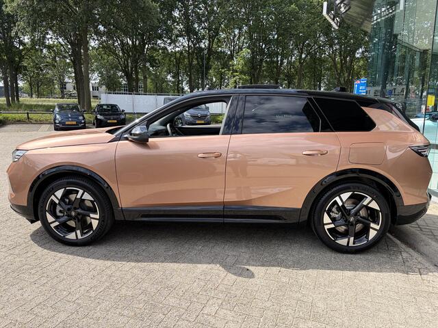 Opel Grandland 1.6 Turbo Plug-in-Hybrid Ultimate | Lederen bekleding | Trekhaak | Demo beschikbaar vanaf 1-10-2026 |