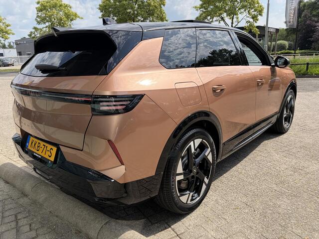 Opel Grandland 1.6 Turbo Plug-in-Hybrid Ultimate | Lederen bekleding | Trekhaak | Demo beschikbaar vanaf 1-10-2026 |