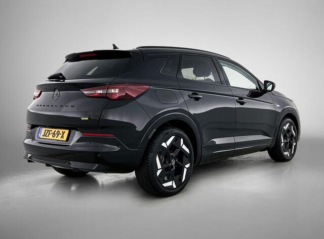 Opel Grandland 1.6 Turbo Plug-In Hybrid 4x4 GSe || 300 PK! | | 19" LM Velgen || Camera || Winterpack || PDC || Full Opties