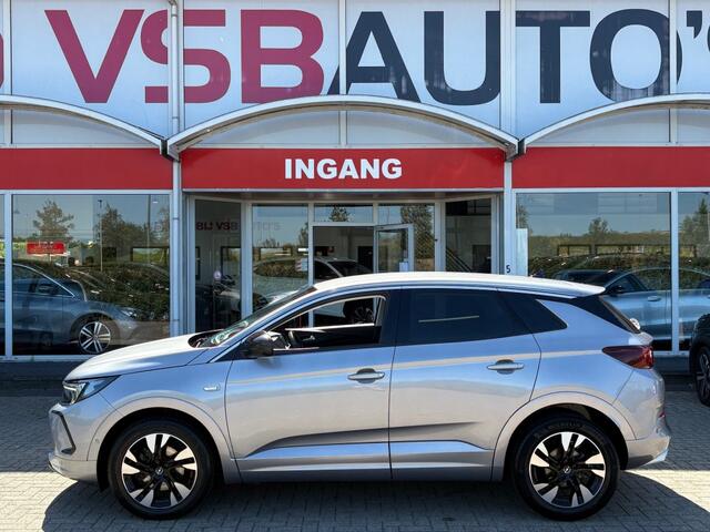Opel Grandland 1.2 TURBO AUT. NAVI CAMERA AIRCO CARPLAY