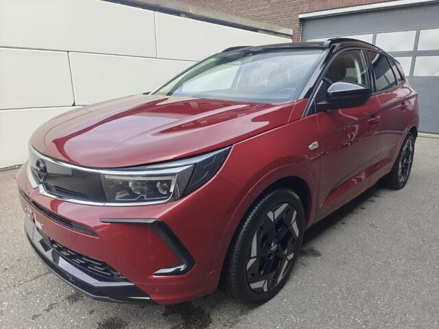 Opel Grandland 1.6 Turbo Plug-In Hybrid 4x4 GSe