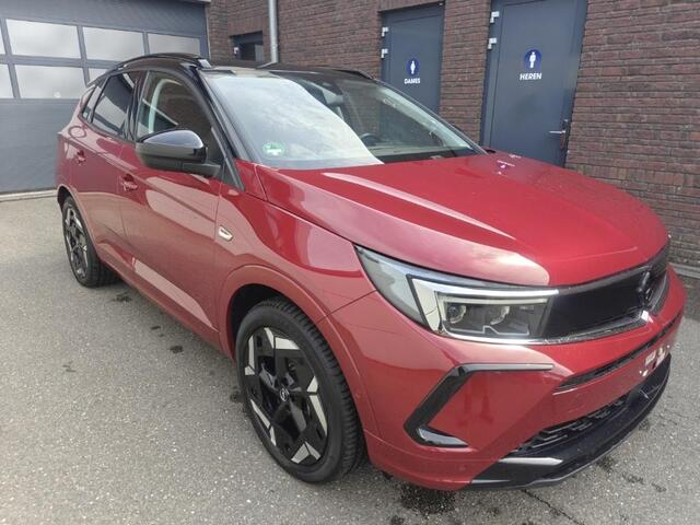 Opel Grandland 1.6 Turbo Plug-In Hybrid 4x4 GSe