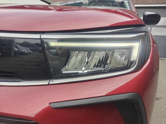 Opel Grandland 1.6 Turbo Plug-In Hybrid Business Edition