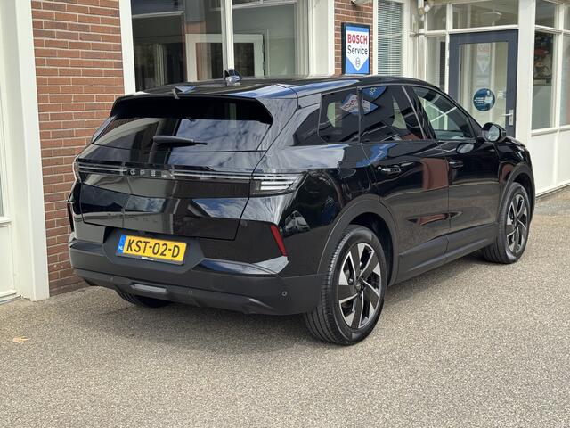 Opel Grandland 1.2 Turbo Hybrid GS Automaat, Hybride, 145 Pk, Airoc/ECC, Navigatie, Panoramadak, Elektr. Achterklep,