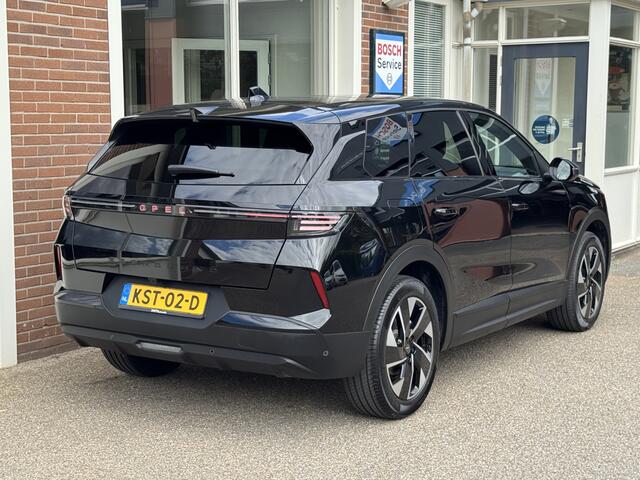 Opel Grandland 1.2 Turbo Hybrid GS Automaat, Hybride, 145 Pk, Airoc/ECC, Navigatie, Panoramadak, Elektr. Achterklep,