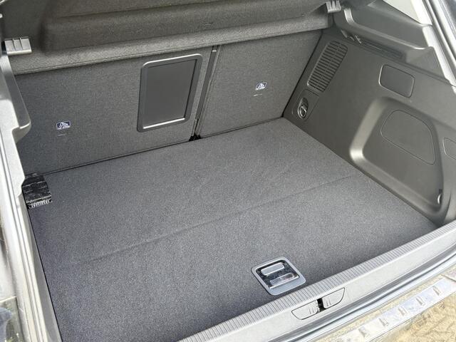 Opel Grandland 1.6 Turbo Plug-In Hybrid 4x4 GSe | AGR Comfortstoelen | 360gr camera | Elektr. Achterklep | Winterpakket | LED koplampen