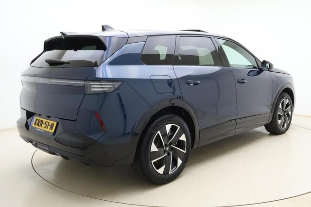 Opel Grandland 1.6 Turbo Plug-in-Hybrid Ultimate | Lederen bekleding | Panoramisch schuif/kantel dak | Stoelverwarming en ventilatie | Achterbankverwarming | Elektrische achterklep | Keyless
