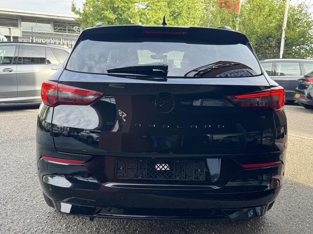 Opel Grandland 1.6 Turbo Plug-In Hybrid GSe // NAVI // ELEK. ACHTERKLEP // CAMERA // ADAPTIVE CRUISE // STOEL + STUUR VERWARMING //