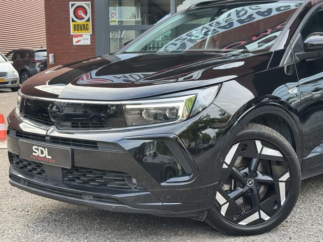 Opel Grandland 1.6 Turbo Plug-In Hybrid GSe // NAVI // ELEK. ACHTERKLEP // CAMERA // ADAPTIVE CRUISE // STOEL + STUUR VERWARMING //