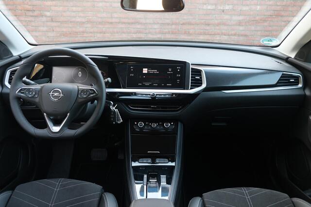 Opel Grandland 1.2 Turbo 130pk EAT8 GS | Navi | App Connect | Adaptive Cruise | Camera | Alcantara | Winterpakket