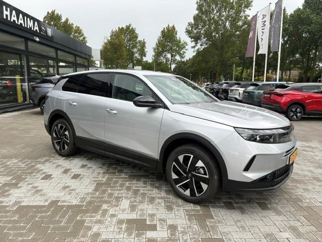 Opel Grandland 1.2 Turbo Hybrid Edition | Schuif- Panorama dak | AGR Stoelen | HUD | Electrische Achterklep | Premium Soundsystem | Winterpakket |
