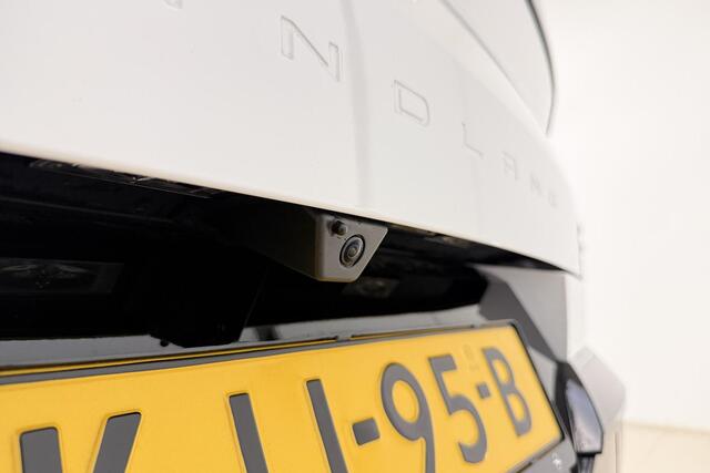 Opel Grandland Electric Ultimate AWD 73 kWh | DEMO | Massagestoel| Panorama dak | Navigatie | Leder | AGR | Matrix-LED | Camera | Winter Pakket | 20" Lichtmetalenvelgen | Keyless