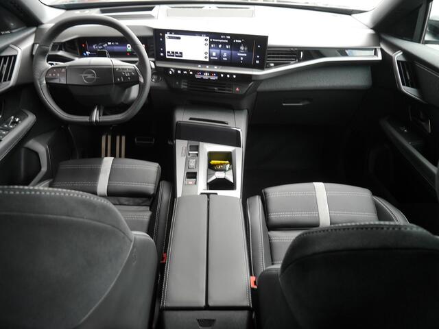 Opel Grandland Electric Business Edition 73 kWh | Elektrisch verstelb. bestuurdersstoel met geheugen | Elektrisch glazen panorama-dak | Voorstoel(en) met massagefunctie | Achterbank verwarmd | Warmtepomp | 20 inch Lichtmetalen velgen Diamond Cut