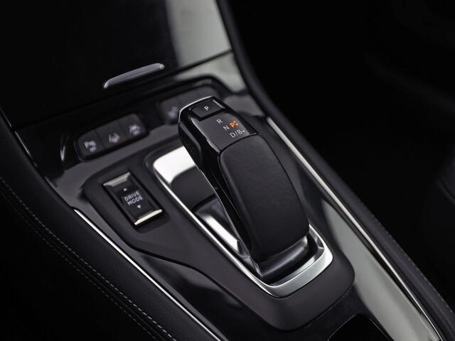 Opel Grandland 1.6 Turbo Plug-In Hybrid Elegance 224Pk Automaat (VIRTUAL COCKPIT, SOH 98,3%, APPLE CARPLAY, GROOT NAVI, CLIMATE, GETINT GLAS, SPORTSTOELEN, STUURWIEL VERWARMD, ADAPTIVE CRUISE, NIEUWSTAAT)