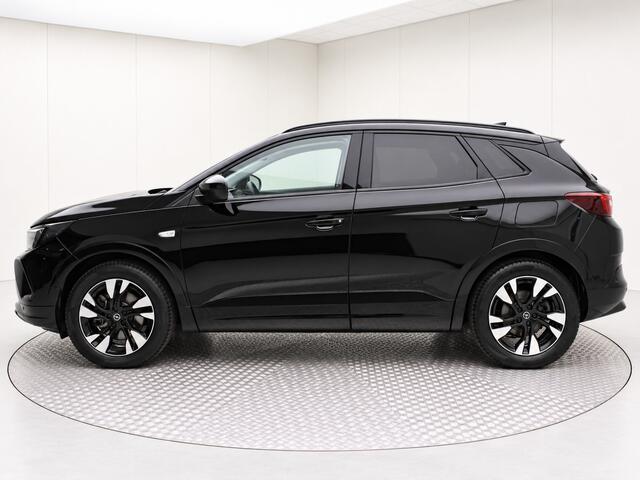 Opel Grandland 1.6 Turbo Plug-In Hybrid 4x4 GSe 300pk | Trekhaak | Camera | Adaptive Cruise | Elektr. Achterklep | Keyless Start & Entry | AGR stoelen | Navi Full | Climate |