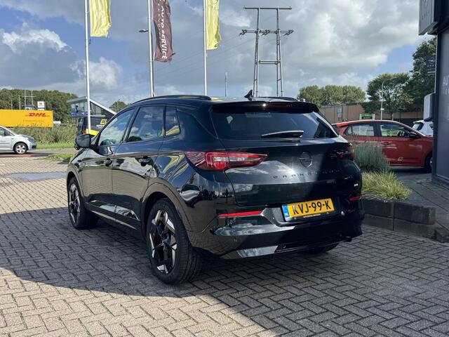Opel Grandland 1.6 Turbo Plug-In Hybrid 4x4 GSe Werkelijk als nieuw! | 300pk en 1e eigenaar | incl. 2x lader (!) | Camera | 19" GSe LMV | Vol lederen bekleding met stoelverwarming en koeling! | Full LED | Keyless | Climate Control | Ad. Cruise control