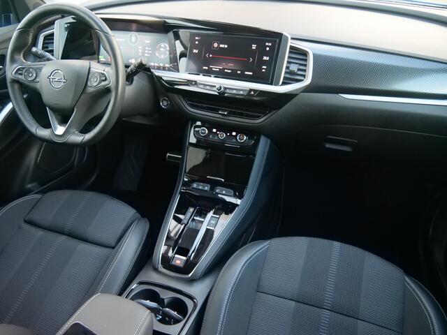 Opel Grandland 1.6 Turbo Plug-In Hybrid Business Elegance 224 Pk Automaat DAB / Apple Carplay / Camera
