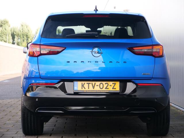 Opel Grandland 1.6 Turbo Plug-In Hybrid Business Elegance 224 Pk Automaat DAB / Apple Carplay / Camera