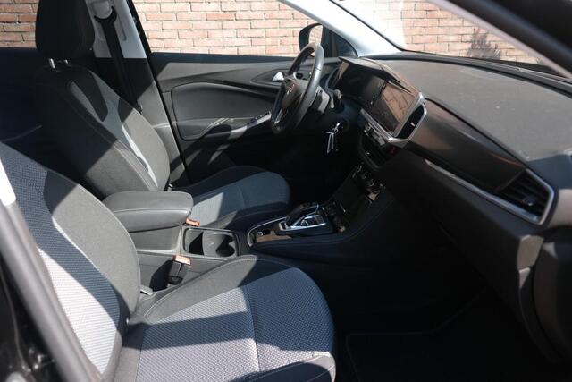 Opel Grandland 1.2 Turbo 130pk EAT8 GS Line - App Connect - Climate - Cruise - Camera - Verwarmde Voorruit - Stoelverwarming