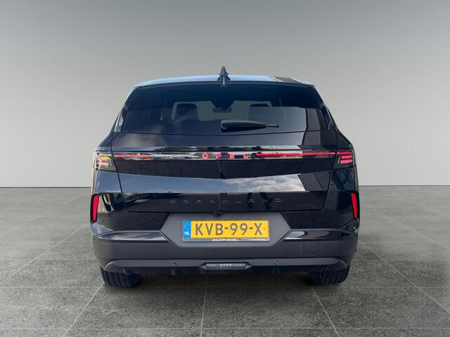 Opel Grandland 1.2 Turbo Hybrid 145pk e-DCS6 Business Edition | PANORAMISCH SCHUIFKANTELDAK | NAVI | 360 VISION | CARPLAY | AGR STOELEN