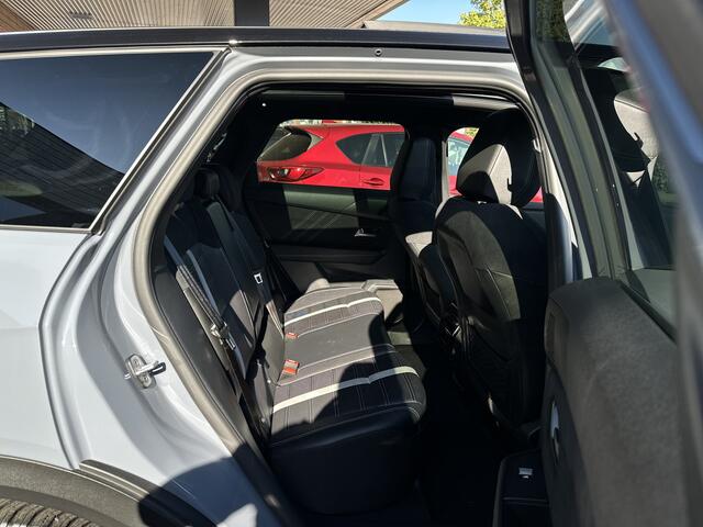Opel Grandland 1.2 Turbo Hybrid GS Panorama/Leder/Stoel+stuurverwarming.