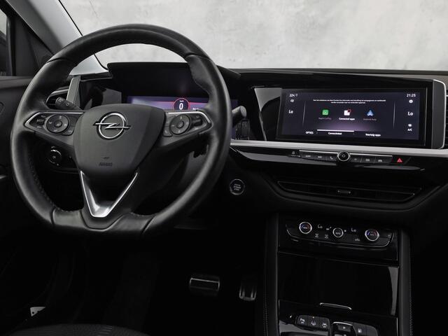 Opel Grandland 1.6 Turbo Plug-In Hybrid Elegance Black Pack 224Pk Automaat (VIRTUAL COCKPIT, SOH 98,4%, BLACK PACK, APPLE CARPLAY, GROOT NAVI, KEYLESS, SPORTSTOELEN, GETINT GLAS, ADAPTIVE CRUISE, NIEUWSTAAT)