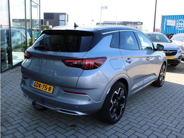 Opel Grandland 1.6 Turbo Plug-In Hybrid 4x4 Business Elegance NAVI / CAMERA / TREKHAAK
