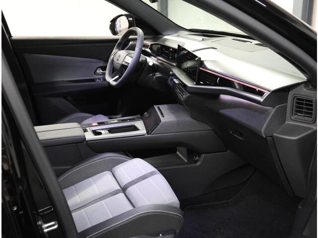 Opel Grandland 1.6 Turbo 195PK Plug-in-Hybrid GS | 1ste eigenaar | Head-up display | AppleCarPlay/AndroidAuto | Schuifkanteldak | Navigatie | Adaptieve Cruise Control | Keyless | AGR Stoelen | Stoel/Stuur/Voorruitverwarming | FULL LED | 360°Camera | Isofix | Privacy Glass |