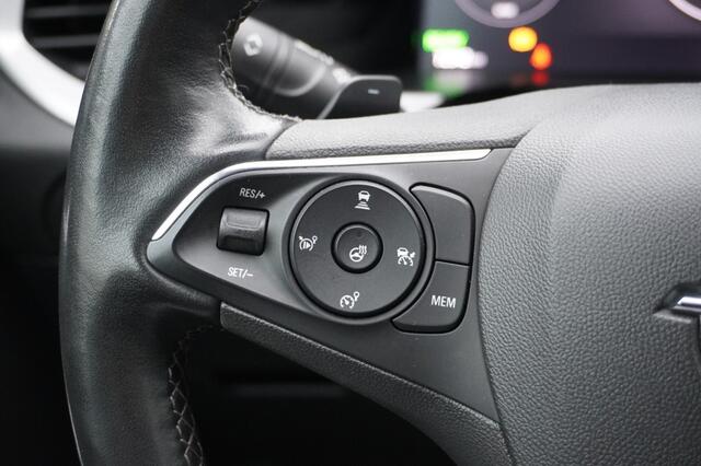 Opel Grandland 1.6 Turbo Hybrid Elegance / Camera / Stuurverwarming / Adaptive Cruise / Adaptieve LED koplampen