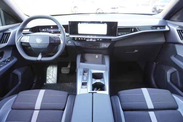 Opel Grandland 1.6 Turbo Plug-in Hybrid Business Edition / Trekhaak / AGR-stoelen / Camera