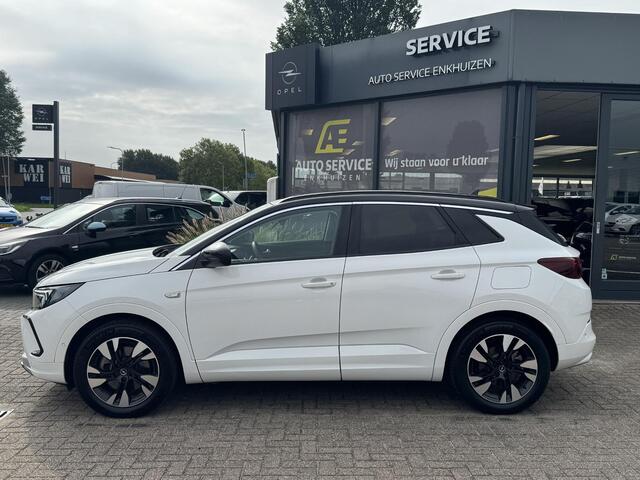 Opel Grandland 1.6 Turbo Plug-In Hybrid Level 3 Als nieuw!! en geheel rijklaar incl. garantie en beurt | Leer-Alcantara AGR stoelen | Keyless | 2x lader | Full LED | Cruise adaptief | Climate | Camera | Winterpakket met stuurverwarming | Carplay en Android auto