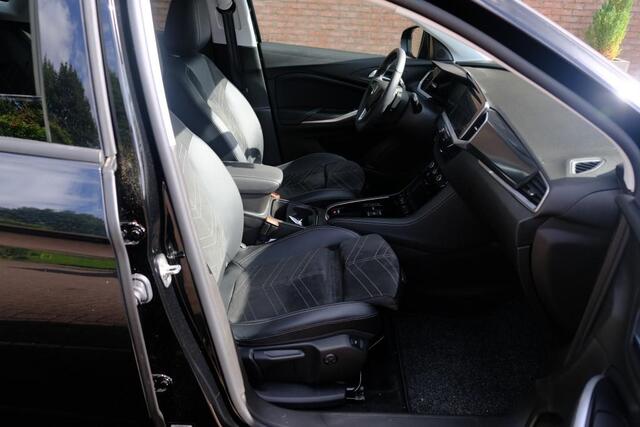 Opel Grandland 1.2 Turbo Hybrid 145pk eDCT6 GS - Adaptieve cruise - Achteruitrijcamera - Apple CarPlay - Navigatiesysteem - Parkeersensoren - Climate control - Keyless - Dodehoekdetectie