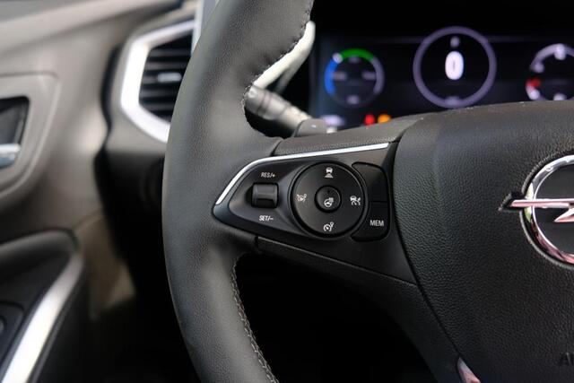 Opel Grandland 1.2 Turbo Hybrid 145pk eDCT6 GS - Adaptieve cruise - Achteruitrijcamera - Apple CarPlay - Navigatiesysteem - Parkeersensoren - Climate control - Keyless - Dodehoekdetectie