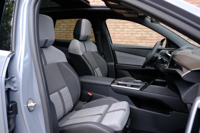 Opel Grandland 1.2 Turbo Hybrid 145pk eDCT6 GS - Panoramadak - Adaptive Cruise - Head-up display - Stoelverwarming - Elektrische achterklep - 360° Camera - Focal Audio